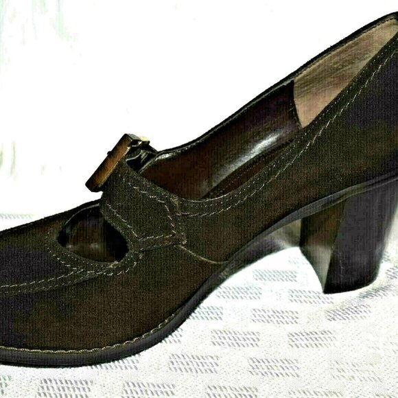 ZOEY Easy Step Dress Shoe Size 7 Women's Dark Suede Buckle & Block Heel - Picture 3 of 6